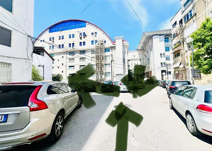 Lovely 3-bedroom Unit In * Durrës